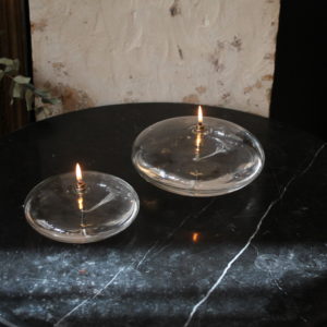 dealeuse-boutique-decoration-mobilier-luminaires-luminaire-vases-vase-lampes-lampe-laiton-marbre-vintage-bougie-bougies-verre-souffle-paris