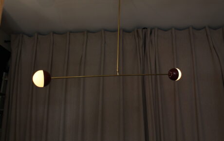 dealeuse-boutique-decoration-mobilier-luminaires-luminaire-vases-vase-lampes-lampe-laiton-suspension-boules-creation-paris