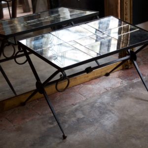 dealeuse-boutique-decoration-mobilier-luminaires-luminaire-vases-vase-lampes-lampe-laiton-marbre-vintage-paris-table-basse-mirroir-vieilli