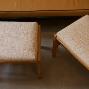 dealeuse-boutique-decoration-mobilier-luminaires-luminaire-vases-vase-lampes-lampe-laiton-marbre-vintage-paris-tabourets-annees-60-coussin-jaune
