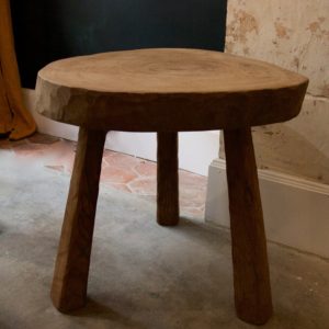 dealeuse-boutique-decoration-mobilier-luminaires-luminaire-vases-vase-lampes-lampe-laiton-marbre-vintage-paris-bois-brut-bout-de-canape