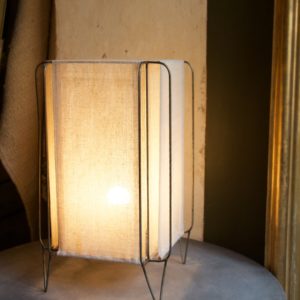 dealeuse-boutique-decoration-mobilier-luminaires-luminaire-vases-vase-lampes-lampe-laiton-vintage-paris