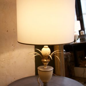 dealeuse-boutique-decoration-mobilier-luminaires-luminaire-vases-vase-lampes-lampe-laiton-vintage-paris