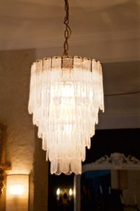 dealeuse-boutique-decoration-mobilier-luminaires-luminaire-colonne-laiton-marbre-vintage-paris-suspension
