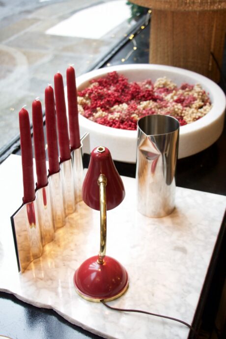 dealeuse-boutique-decoration-mobilier-luminaires-luminaire-vases-vase-lampes-lampe-laiton-marbre-vintage-paris-bougies-bougeoirs-bougeoir-acier-inoxydable-poli