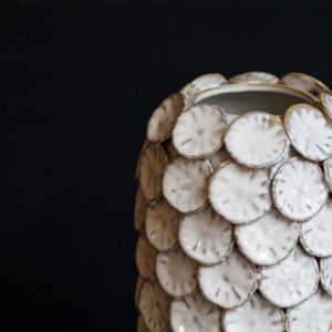 dealeuse-boutique-decoration-mobilier-luminaires-vase-vases-vintage-paris
