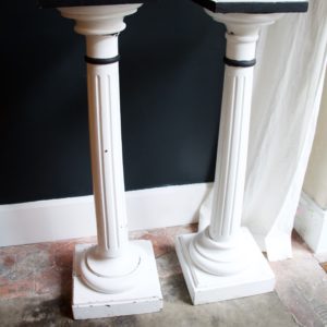 dealeuse-boutique-decoration-mobilier-luminaires-luminaire-vases-vase-lampes-lampe-laiton-marbre-vintage-colonne-bois-ancien-paris