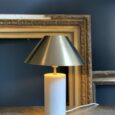 Lampe en marbre blanc