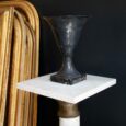 Vase coupe, pied en pierre effet marbre
