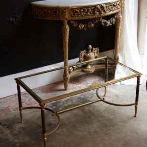 dealeuse-boutique-decoration-mobilier-luminaires-luminaire-vases-vase-lampes-lampe-laiton-table-basse-antiquite-antiquites-verre-vintage-paris