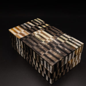 dealeuse-boutique-decoration-mobilier-luminaires-coupe-bougeoir