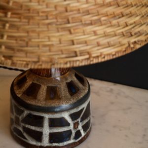 dealeuse-boutique-decoration-idee-cadeau-paris-original-atypique-ambiance-vintage-ancien-magnifique-lampe-ancienne-vintage-ceramique-safari-abat-jour-sur-mesure-creatrice-design-designer