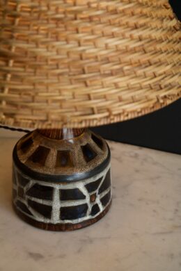dealeuse-boutique-decoration-idee-cadeau-paris-original-atypique-ambiance-vintage-ancien-magnifique-lampe-ancienne-vintage-ceramique-safari-abat-jour-sur-mesure-creatrice-design-designer