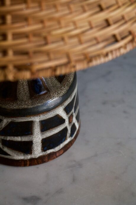 dealeuse-boutique-decoration-idee-cadeau-paris-original-atypique-ambiance-vintage-ancien-magnifique-lampe-ancienne-vintage-ceramique-safari-abat-jour-sur-mesure-creatrice-design-designer