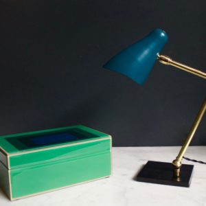 dealeuse-boutique-decoration-luminaires-idee-cadeau-de-noel-original-lampe-bleu-canard-artisanat-francais-paris-bronze-vintage-inspiration
