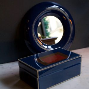 dealeuse-boutique-decoration-mobilier-luminaires-idee-cadeau-de-noel-paris-pas-cher-petits-prix-boite-en-verre