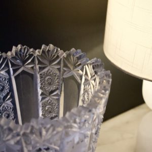 dealeuse-boutique-decoration-mobilier-luminaires-luminaire-vases-vase-lampes-lampe-laiton-marbre-vintage-paris-plateau-miroir-bois
