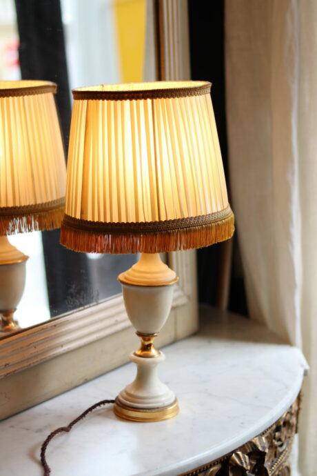 dealeuse-boutique-decoration-mobilier-luminaires-luminaire-vases-vase-lampes-lampe-laiton-marbre-vintage-paris-lampe