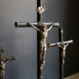 Crucifix anciens en bois