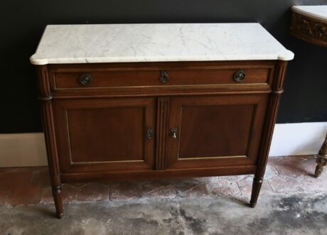 dealeuse-boutique-decoration-vintage-ancien-commode-bois-marbre