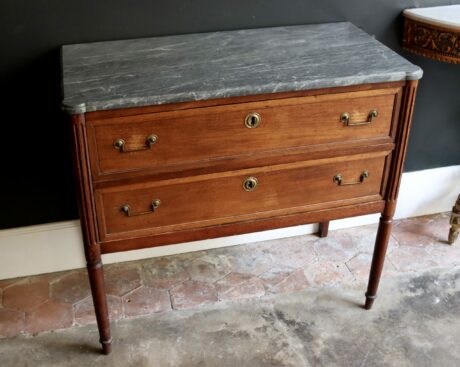 dealeuse-boutique-decoration-vintage-ancien-commode-bois-marbre