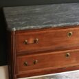 Commode en bois, plateau marbre gris