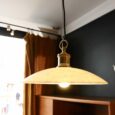 Suspension en marbre blanc