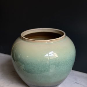 dealeuse-boutique-decoration-mobilier-luminaires-luminaire-vases-vase-lampes-lampe-laiton-marbre-vintage-paris