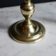 Paire de bougeoirs en laiton