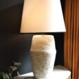Grande lampe en papier mâché