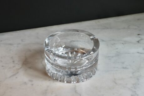 dealeuse-boutique-decoration-vintage-ancien-paris-cendrier-verre