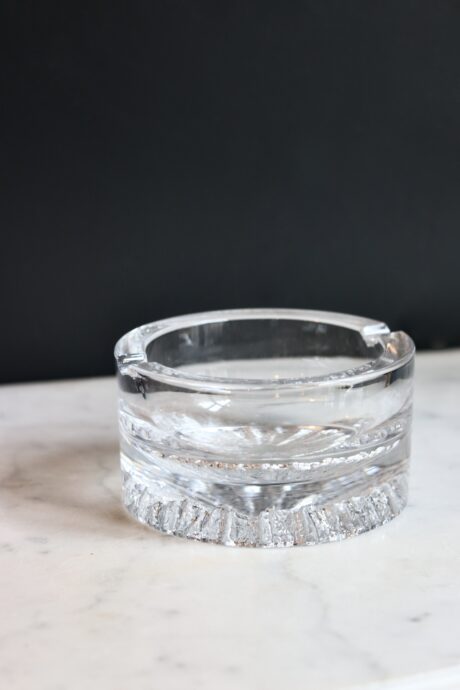dealeuse-boutique-decoration-vintage-ancien-paris-cendrier-verre