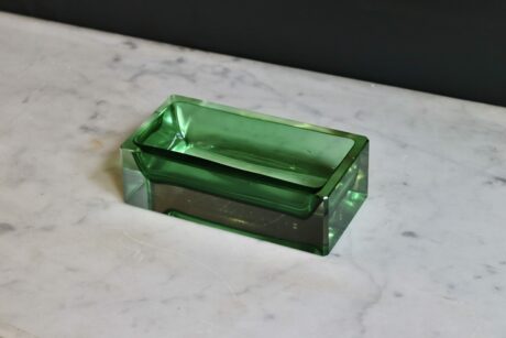 dealeuse-boutique-decoration-vintage-ancien-paris-vide-poche-verre-vert