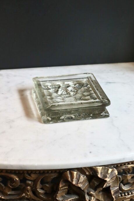 dealeuse-boutique-decoration-vintage-ancien-paris-vide-poche-verre