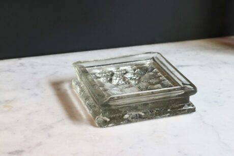 dealeuse-boutique-decoration-vintage-ancien-paris-vide-poche-verre