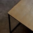 Table basse couleur laiton antique