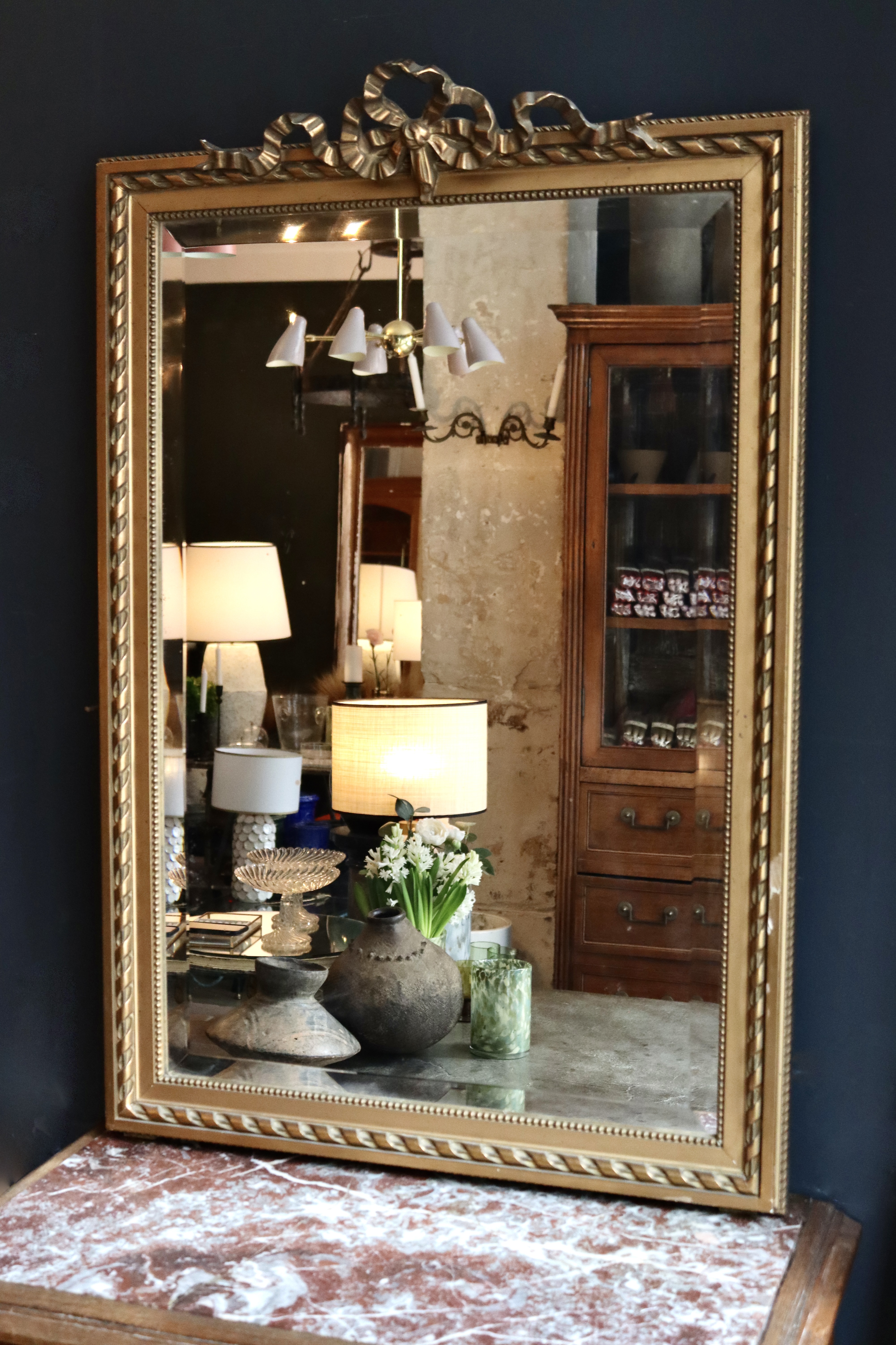 dealeuse-boutique-decoration-mobilier-vintage-paris-miroir-bois-ancien