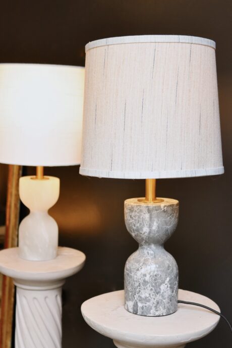 dealeuse-boutique-decoration-mobilier-luminaires-luminaire-vases-vase-lampes-lampe-laiton-marbre-vintage-paris-albatre