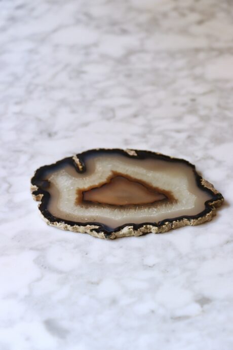 dealeuse-boutique-decoration-paris-vintage-agate-pierre-ancien