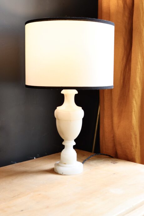 dealeuse-boutique-decoration-vintage-lampe-luminaire-albatre