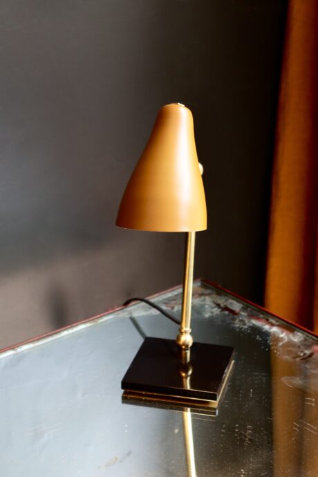 dealeuse-boutique-decoration-vintage-lampe-luminaire-articulée-laiton