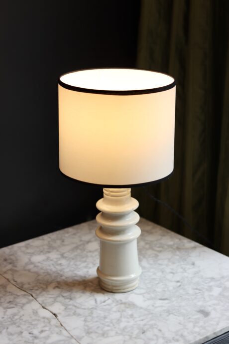 dealeuse-boutique-decoration-vintage-lampe-luminaire-marbre- ancien-isolateur
