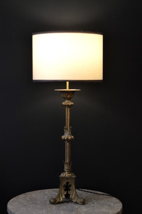 dealeuse-boutique-decoration-paris-vintage-lampe-luminaire-laiton-pique-cierge