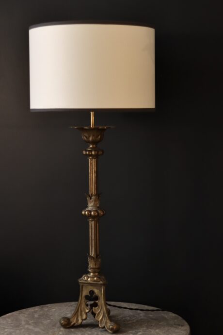 dealeuse-boutique-decoration-paris-vintage-lampe-luminaire-laiton-pique-cierge