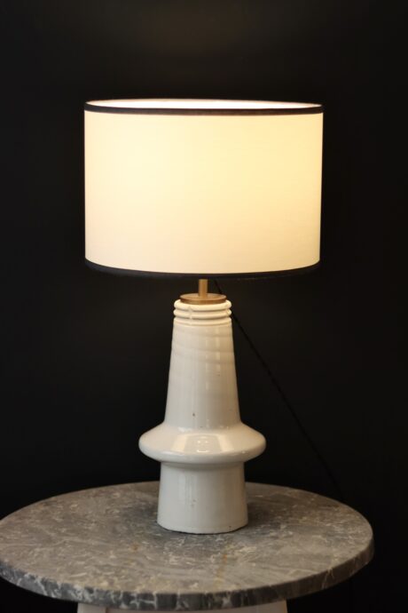 dealeuse-boutique-decoration-vintage-lampe-luminaire-marbre- ancien-isolateur