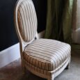 Fauteuil médaillon ancien