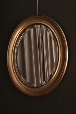 dealeuse-boutique-decoration-mobilier-vintage-paris-miroir-bois-ancien-cadre-oval-ovale-biseaute