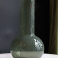 Vase en verre, couleur vert kaki