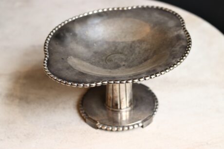 dealeuse-boutique-decoration-paris-vintage-coupe-fruits-pierre-ancien-métal-argenté-argent