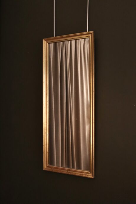 dealeuse-boutique-decoration-mobilier-vintage-paris-miroir-bois-ancien-dore